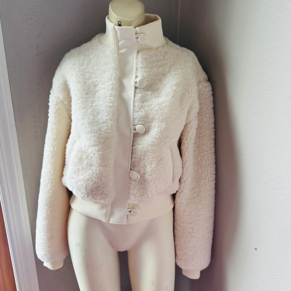 Blue Tilley x BARlll winter white thick fleece short winter coat size Xs